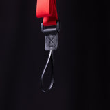 WN'19 Camera Strap in red and gray, detail shot of attachment mechanism