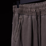 WN'20 Terry Relaxed Jogger in taupe, detail shot of waistband and pocket
