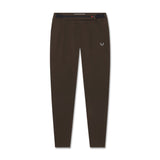 Flatlay of W059 Hybrid Belt-Pack Run Legging in Dark Earth, front view